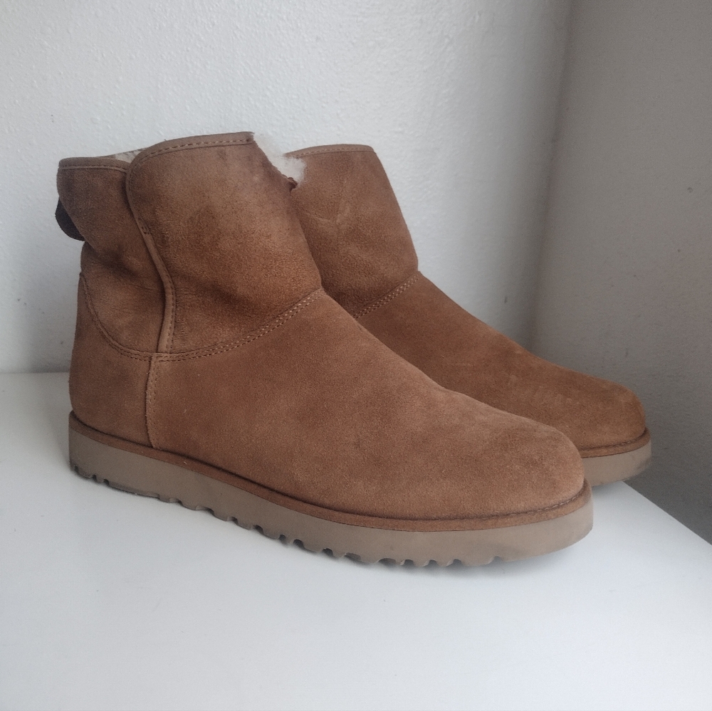 UGG Kristin Wedge Boots Chestnut Suede